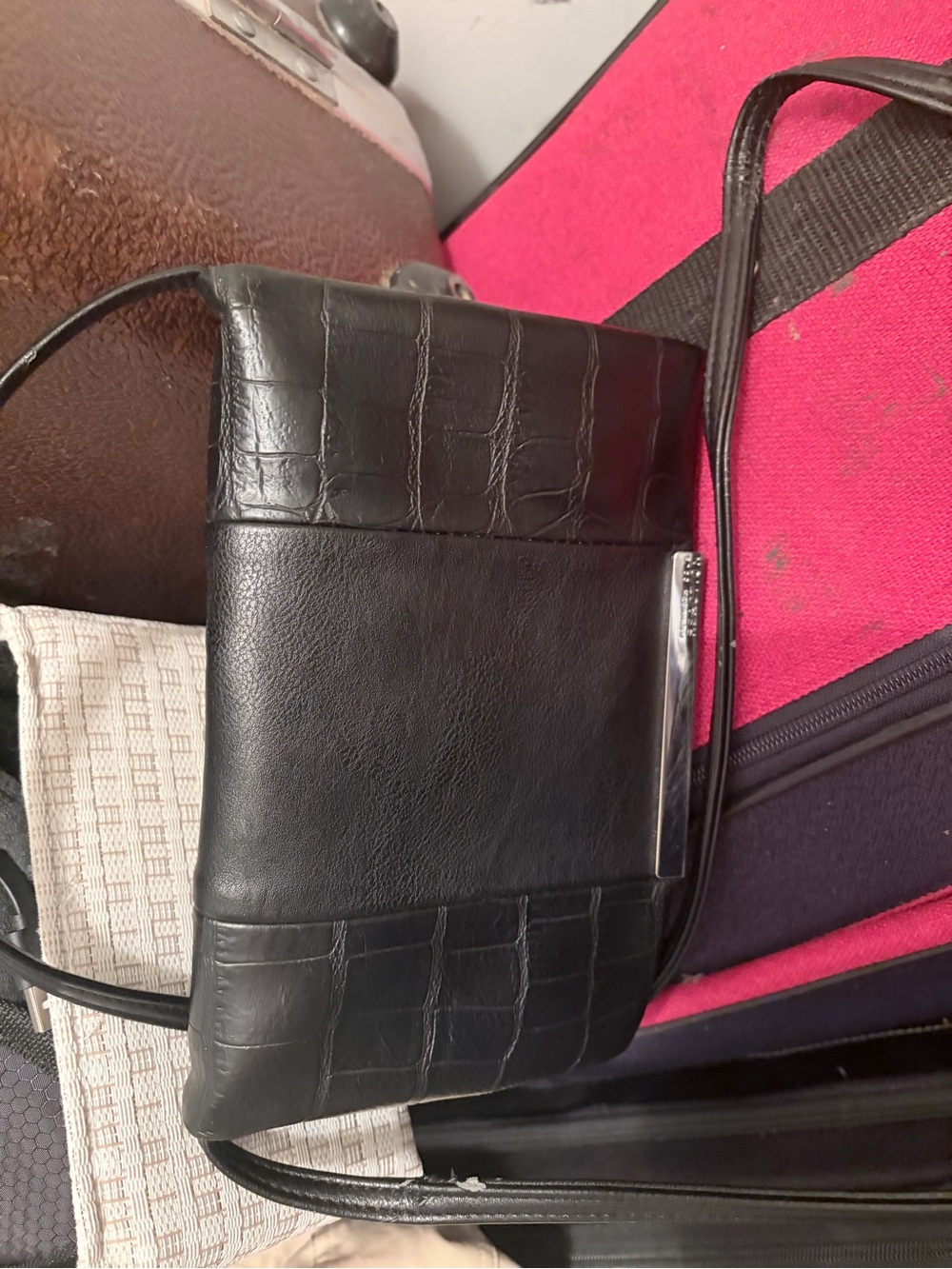 Kenneth Cole Black Croc-Trim Leather Crossbody Bag